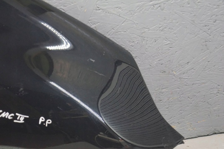 RENAULT SCENIC III AILE DROIT AVANT (B282)