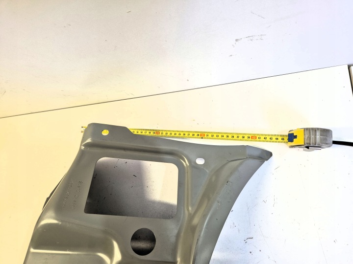MERCEDES VITO W447 V-KLASA ANGLE MÉTALLIQUE BRODERIE A4476300105