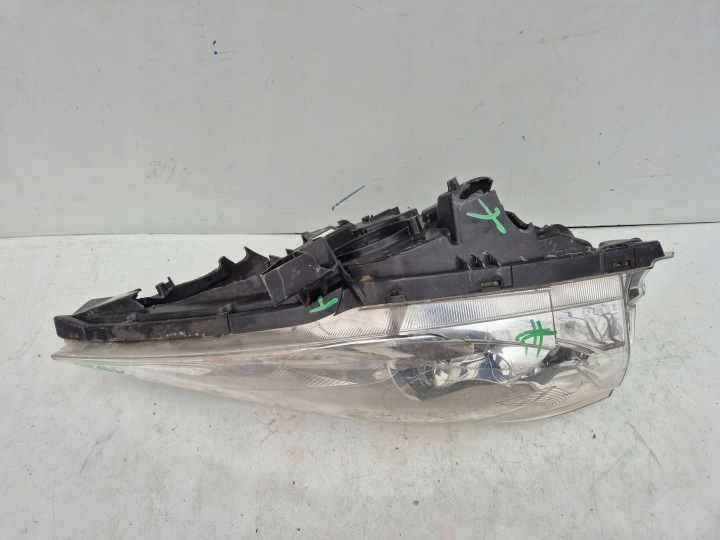 ENDOMMAGÉ PROJECTEUR DROIT PHARE AVANT 26010-3NL5A NISSAN LEAF I