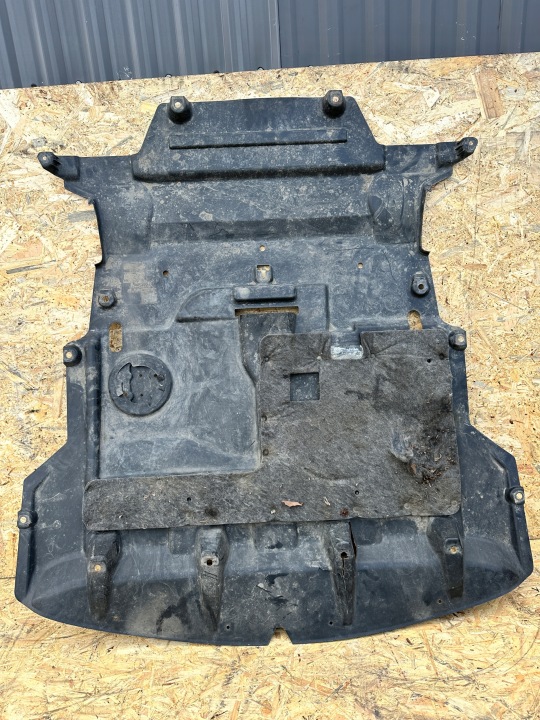 MERCEDES SPRINTER W910 W907 PROTECTION PLAQUE SOUS MOTEUR A9105200100