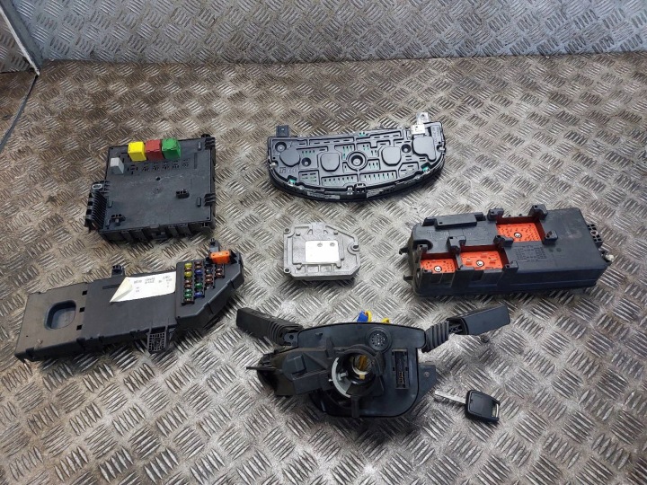 KIT DE DÉMARRAGE VECTRA C 1.8 16V 13199490 13187505 13162134 13186660