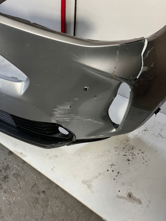 PARE-CHOCS AVANT AVANT TOYOTA YARIS CROSS 20-24ROK 52119-ODC20 52119-ODC30