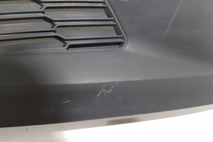 GRILLE PARE-CHOCS DROITE VW POLO (6R, 6C) 6R0853666C 2010