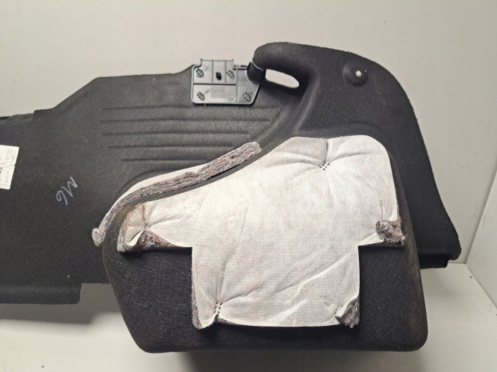 COLLECTEUR COUVERCLES DE COFFRE BMW 3 G20 G21 7910893