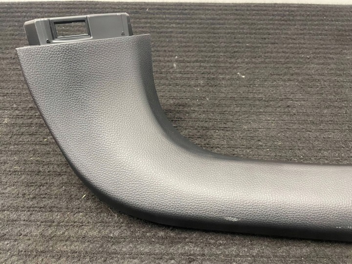 TOYOTA RAV 4 (XA50) 2022 COLLECTEUR GARNITURE LATÉRALE COUVERCLES DE COFFRE