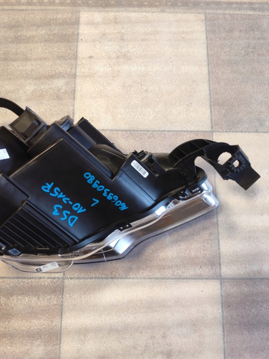 PROJECTEUR GAUCHE CITROEN DS3 2010-2015 NR ORIGINE 1606930980