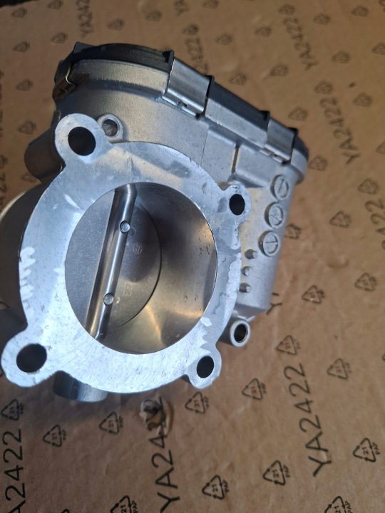 PAPILLON DES GAZ AIR BOSCH 0280750150 NEUF