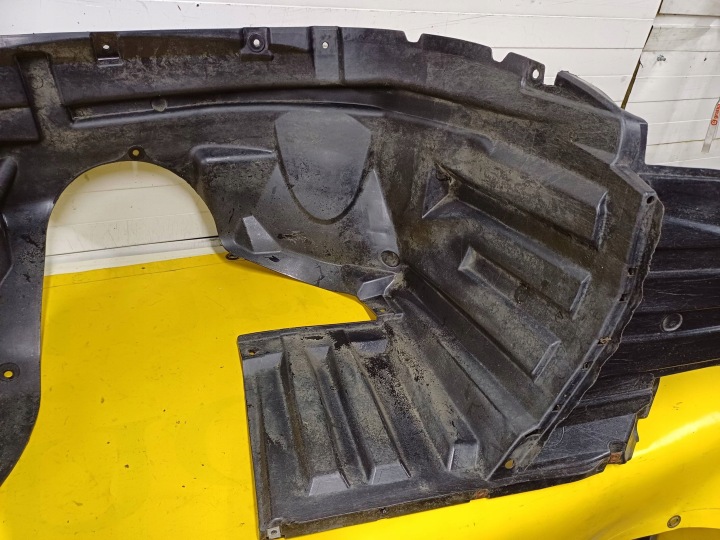 2. PASSAGE DE ROUE DROIT AVANT SUZUKI VITARA III 72321-54P0.
