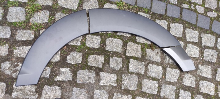 AUDI Q7 4L0 OFFROAD LIFT DROITE MOULURE PARE-CHOCS ARRIÈRE EW GAUCHE