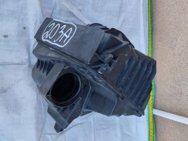CHÂSSIS FILTRE AIR RENAULT MEGANE SCENIC III 1.6 16V 8200947663A