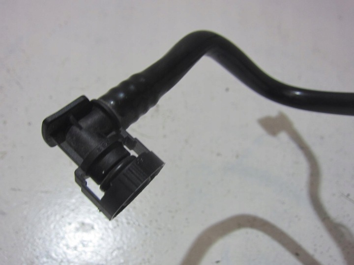 BMW X1 F48 B46 F39 F54 F60 CABLE VENTILACIÓN DE TANQUE 7640051 7640053 