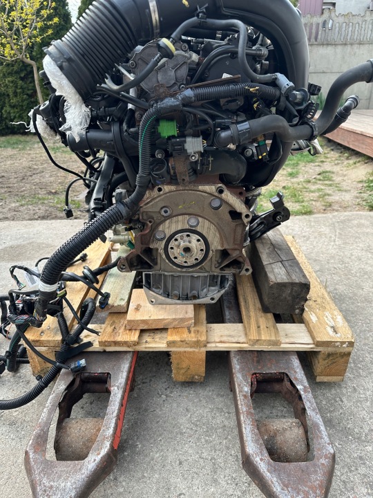 CITROEN PEUGEOT 508 CITROEN C5 III X7 2.0HDI 10DYXH RH01 MOTEUR