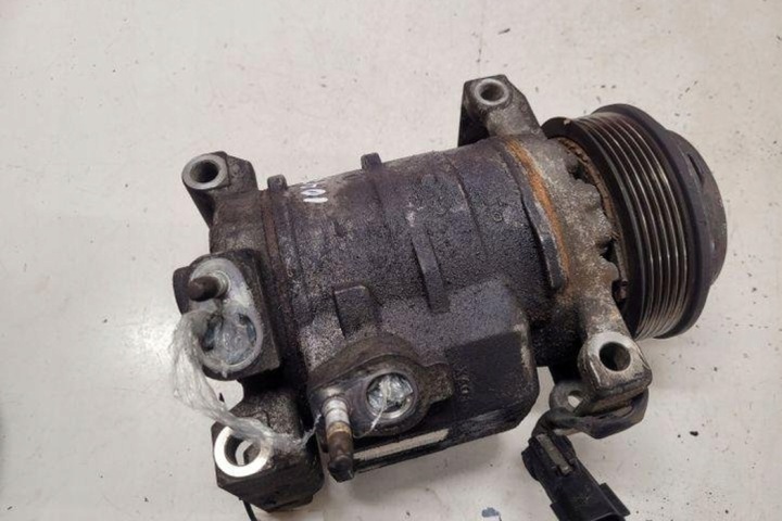 COMPRESSEUR DE CLIMATISATION CHRYSLER GRAND VOYAGER V (RT) MC4472606361 2.8L