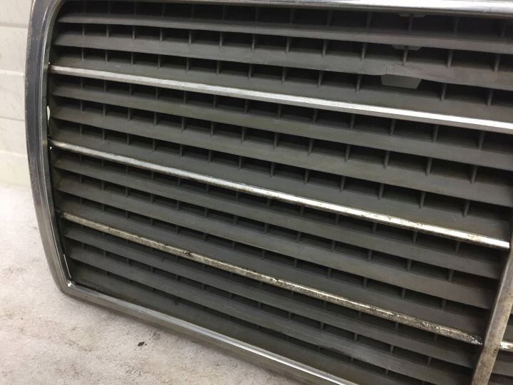 MERCEDES W124 CALANDRE CALANDRE GRILLE A1248880223