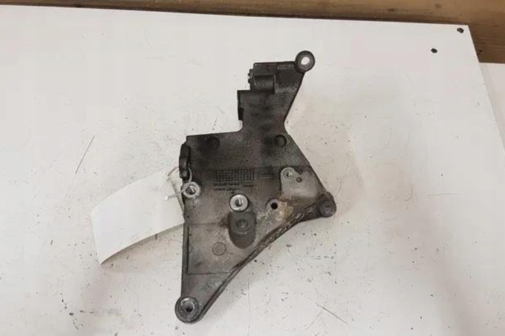 GAUCHE POIGNÉE MOTEUR JAGUAR XF (X250) 9X233K738BA 3.0L DIESEL 177KW 2010