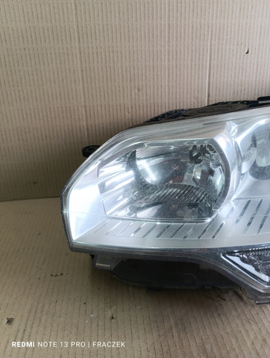 CITROEN C5 III X7 PHARE GAUCHE OU DROIT AVANT EUROPE
