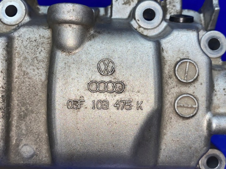 COUVERCLE DE SOUPAPES CULASSES POLO IV AUDI CBZ 1.2 TSI 03F103475K 03F103308E