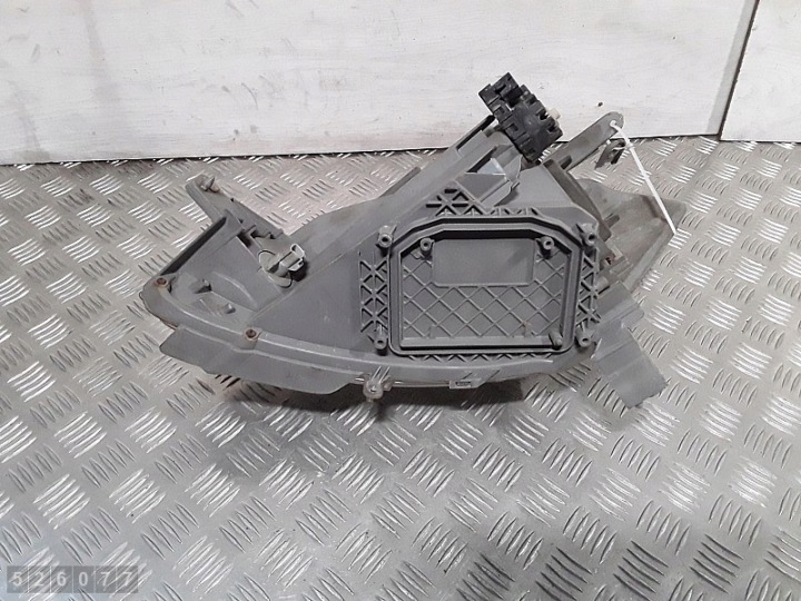 2006 SUBARU JUSTY AVANT PROJECTEUR 10051763