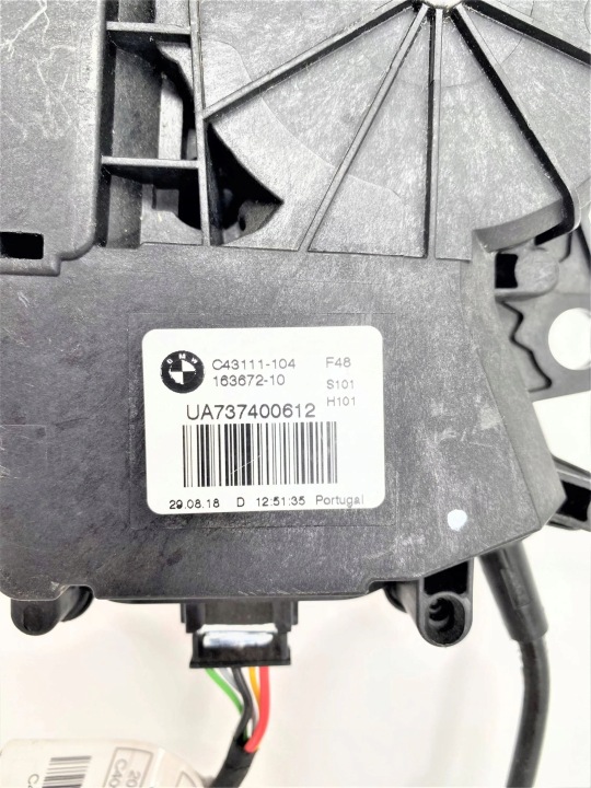 BMW X1 2017 SERVOMOTEUR ÉLECTRIQUE ÉLÉVATEUR COUVERCLES DE COFFRE COUVERCLES DE COFFRE 51247374006