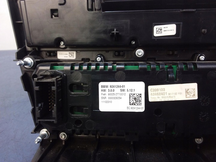 BMW 5 F10 F11 PANNEAU CLIMATISATION RADIO 9241244