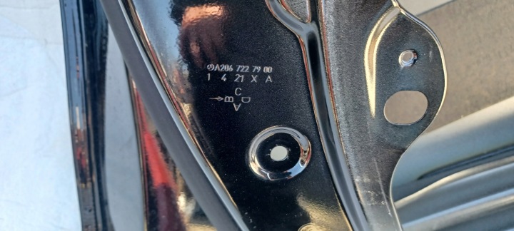 MERCEDES W206 C CLASSE PORTES GAUCHE AVANT