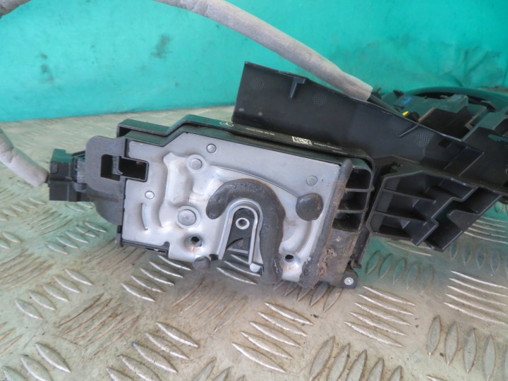 POIGNÉE SERRURE DE PORTE GAUCHE AVANT MERCEDES W253 GLC 43 3.0 C CLASSE AMG 18R