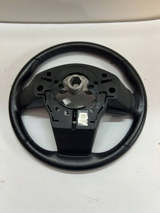 MAZDA 2 DJ LIFT VOLANT MULTIFONCTIONNELLE CUIR