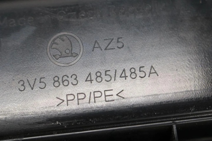PROTECTION SERRURE COUVERCLES DE COFFRE SKODA SUPERB II (3T4) 3V5863459 1.6L DIESEL 2015