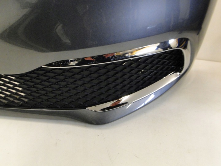 MERCEDES PARE-CHOCS AVANT A4478856100 V CLASSE 447 W447 LIFT PTS 992