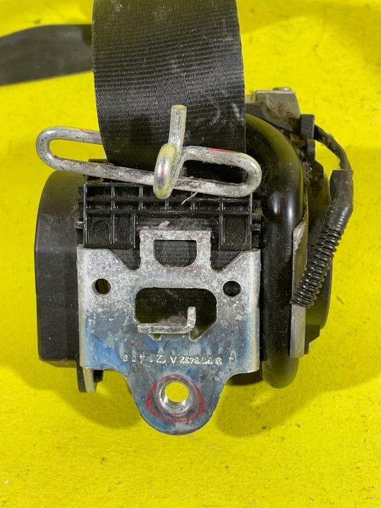 FORD FOCUS CEINTURE DE SÉCURITÉ DROIT AVANT 617231800