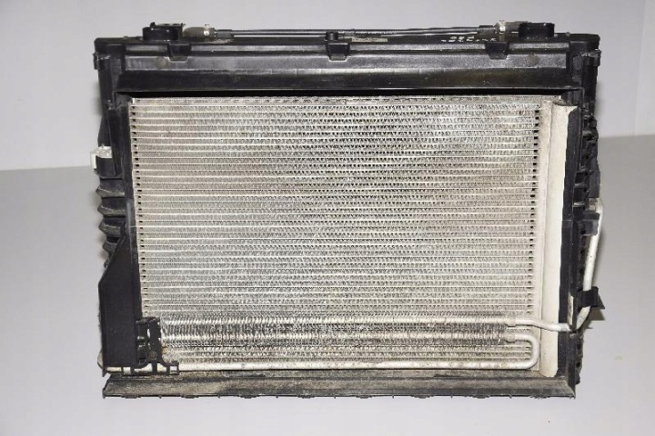 RADIATEUR CLIMATISATION BMW 5 (E60) 7525793 2.2L GASOLINE 125KW 2003
