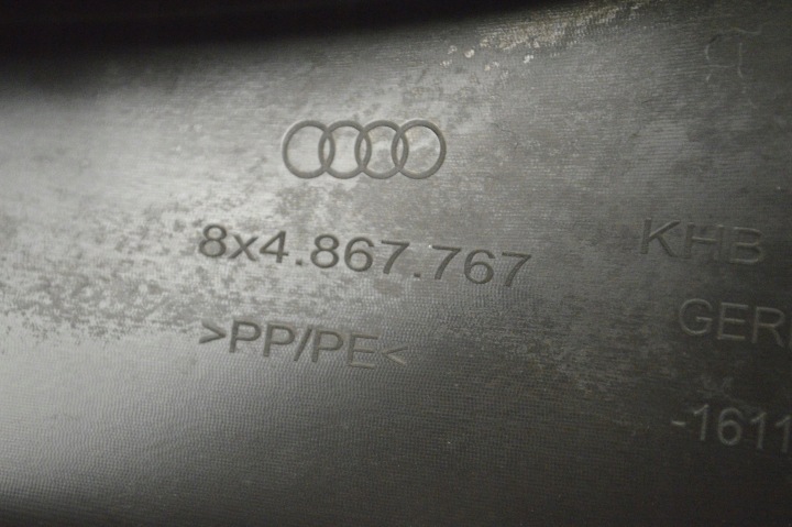 AUDI A1 2017 MOULURE SEUIL ARRIÈRE