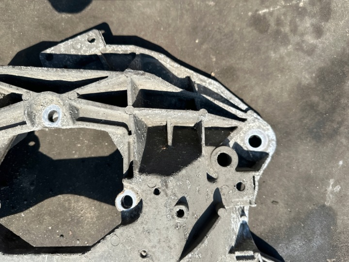 POIGNÉE SUPPORT BOÎTE DE VITESSES AUDI S8 D4 LIFT 4.0 TFSI CTF