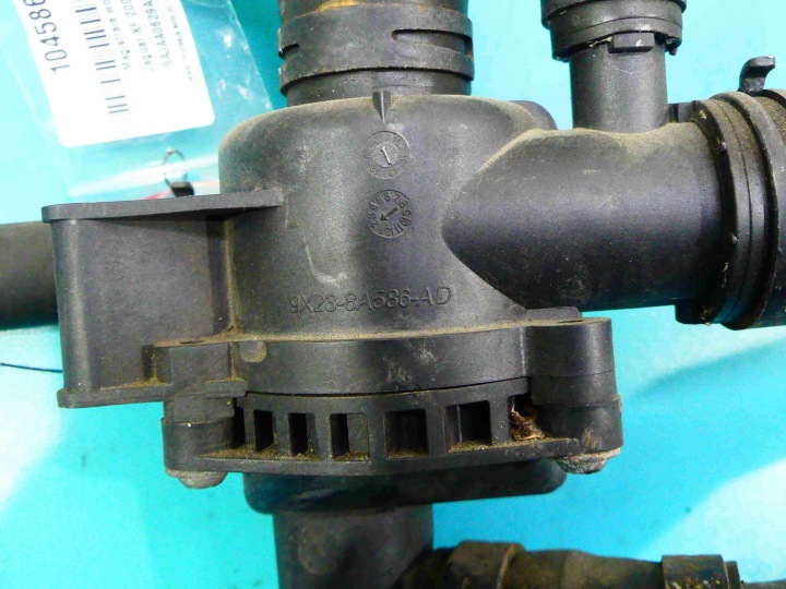 TUBES AQUATIQUE CHÂSSIS THERMOSTAT JAGUAR XF I