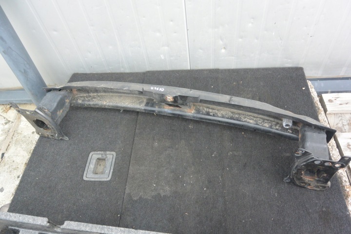 POUTRE RENFORCEMENT PARE-CHOCS AVANT AMORTISSEUR VW PASSAT CC LIFT