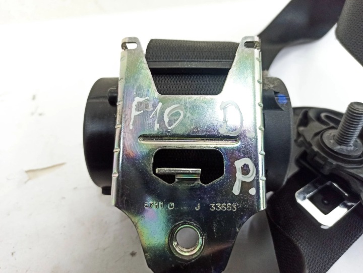 BMW 5 F10 F11 2013 AVANT CÔTÉ DROITE CEINTURES DE SÉCURITÉ