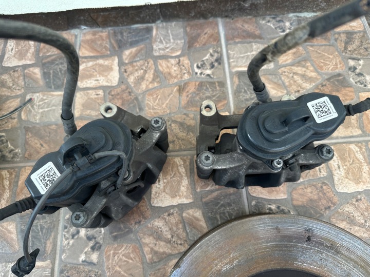 AUDI A4 B9 QUATTRO 3.0TDI ÉTRIERS DISQUES GRAND 335MM AVANT