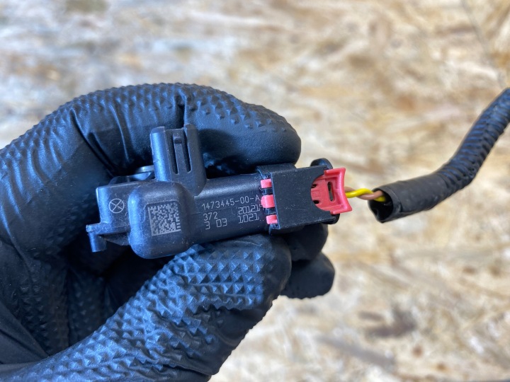 CAPTEUR COUP DE COLLISION TESLA MODÈLE AVEC X Y 3 1473445-00-A