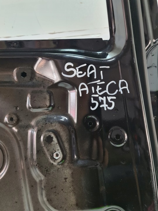 SEAT ATECA SKODA KAROQ 16- PORTES GAUCHE ARRIÈRE GAUCHE ARRIÈRE 575833311A