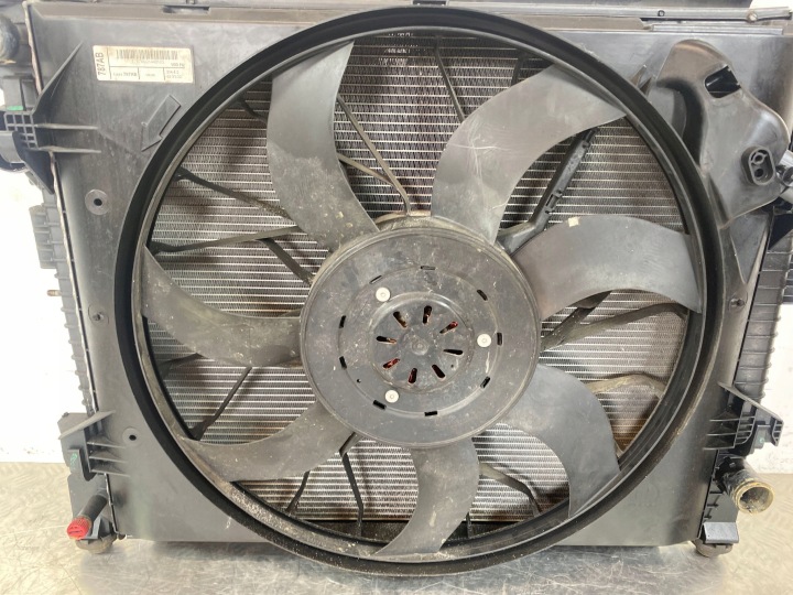 2015 JEEP GRAND CHEROKEE ENSEMBLE RADIATEURS 55038004AF