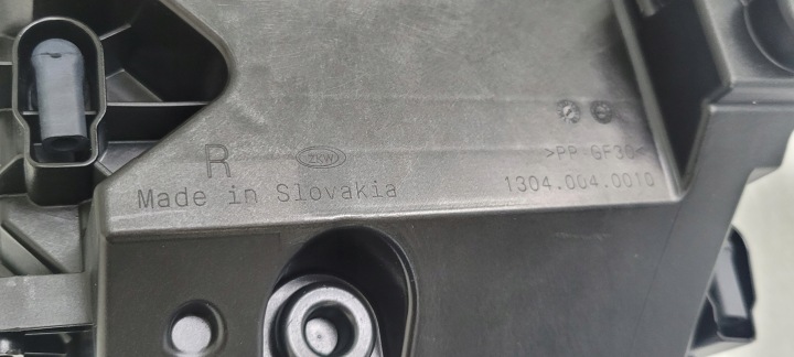 PHARE DROITE SKODA KAMIQ ,,CRYSTAL LIGHTING,, LIFT 2023- 655941016C