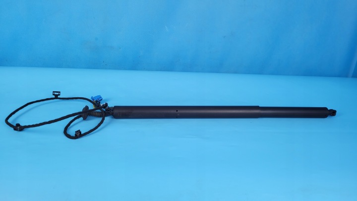 MERCEDES X247 GLB 200 23R SERVOMOTEUR COUVERCLES DE COFFRE ARRIÈRE DROIT A2478902600