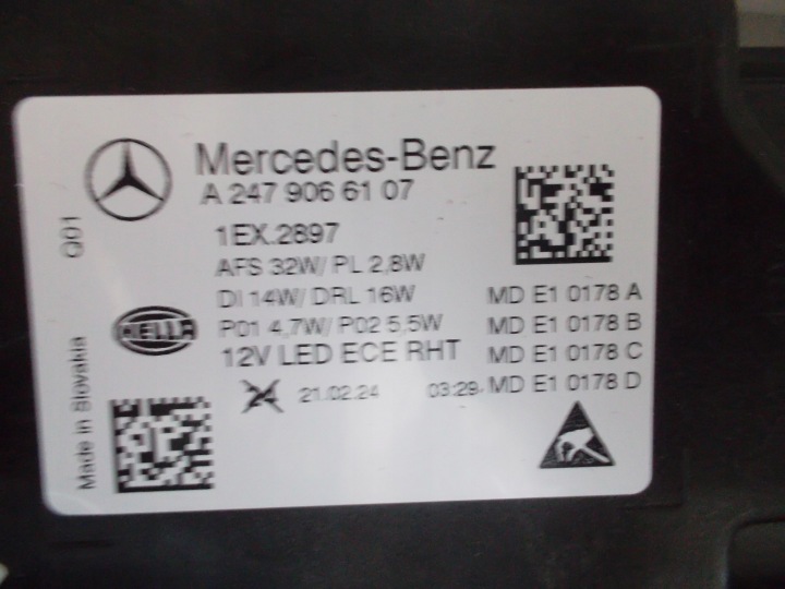 MERCEDES GLA LIFT 247 W247 PHARES PHARES PERFORMANCE NOUVEAU COMPLET