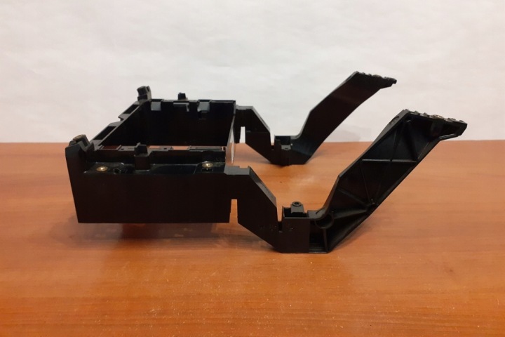 AUTRE PIÈCES INTERNE MERCEDES-BENZ E (W211) 7496 2005