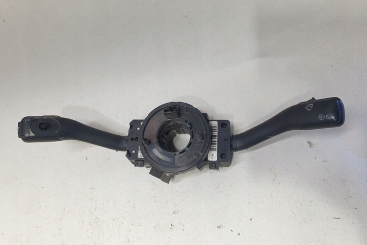 MANETTES VW PASSAT B5 (3B3) 8L0953513J 4.0L GASOLINE 202KW 2002