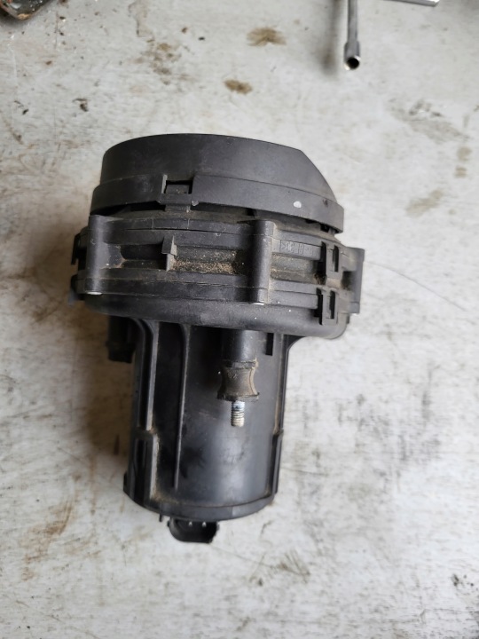 BMW 3 E46 320I 325I 330I M52 M54 POMPE AIR SECONDAIRE 1435364, 1715293