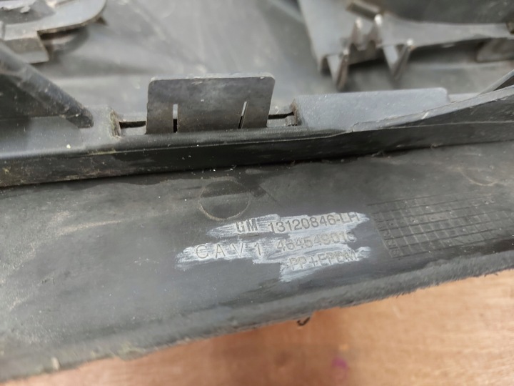 OPEL CORSA C PARE-CHOCS AVANT 13120846