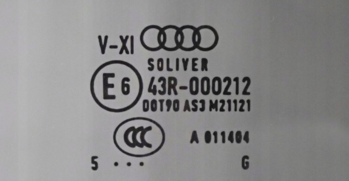 VITRE DE PORTIÈRE GAUCHE ARRIÈRE 4H0845025H 2015A AUDI A8 D4