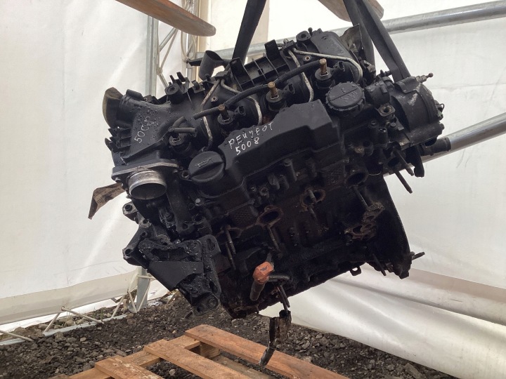 MOTEUR PEUGEOT 5008 9643649280