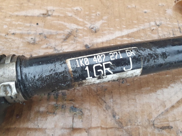 1K0411303AS BARRE DE LIAISON STABILISATEUR AVANT VW VOLKSWAGEN GOLF V 5 2006 1.4 TSI